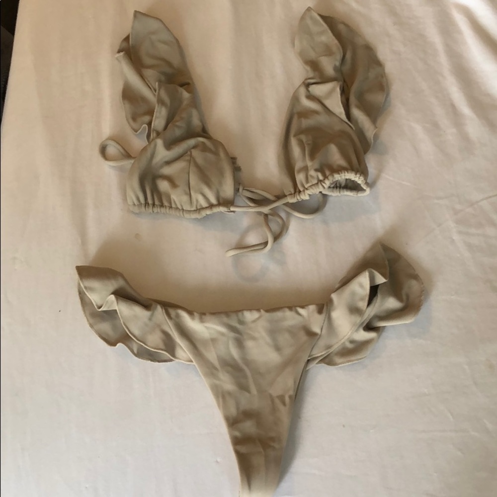 Indah flutter bikini - Picture 5 of 6